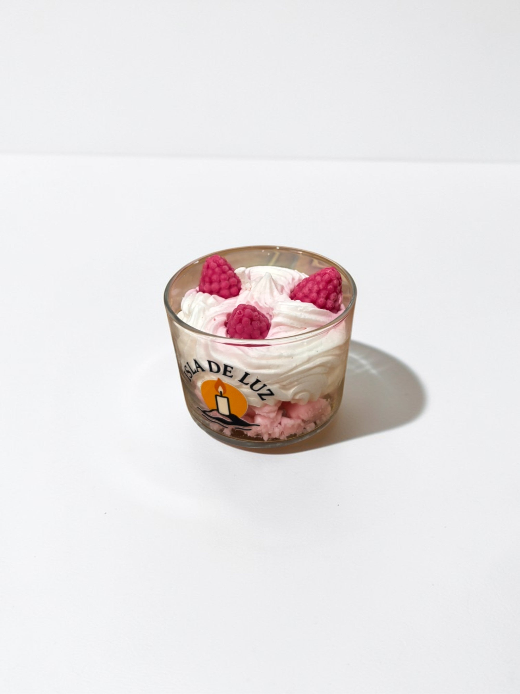 Tarta de fresa y nata